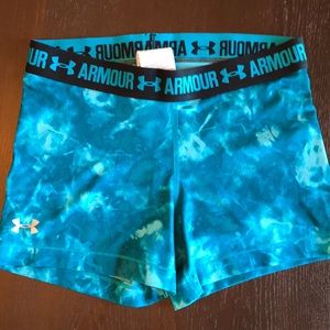 Under Armor compression shorts
